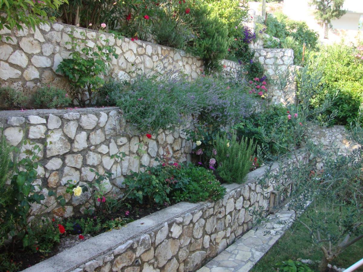 Apartmani Lavanda Pag Town Kültér fotó